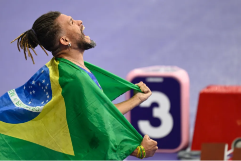 Paralimpíada: Ricardo Mendonça conquista o terceiro ouro para o Brasil